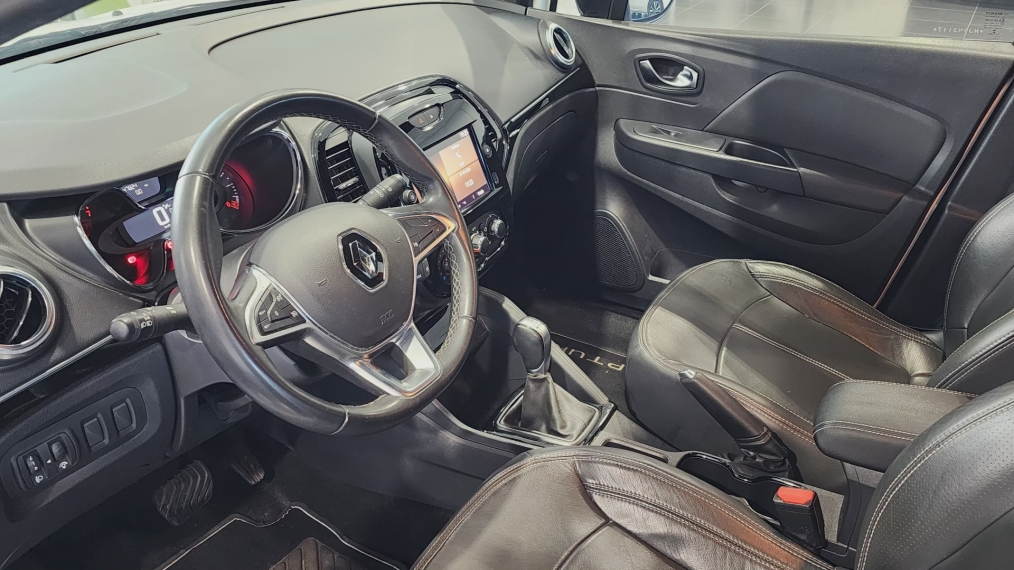 renault captur 1.3 tce flex zen x-tronic 4p automatico 20227