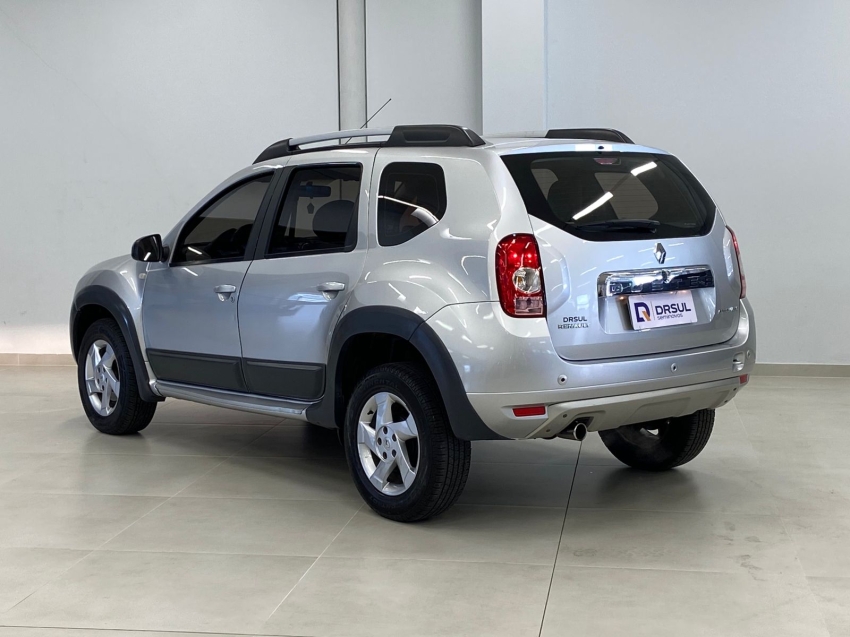 renault duster 2.0 dynamique 4x2 16v flex 4p automatico 20153