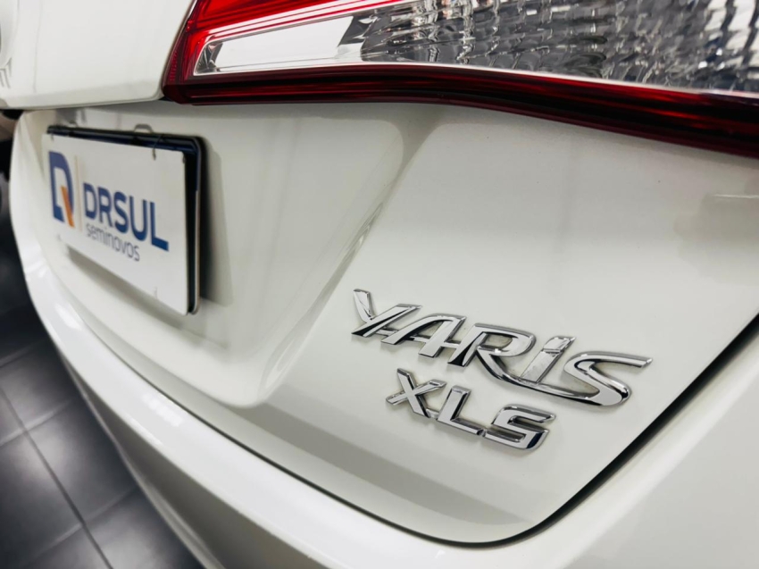 toyota yaris 1.5 16v flex sedan xls multidrive 4p automatico 202011