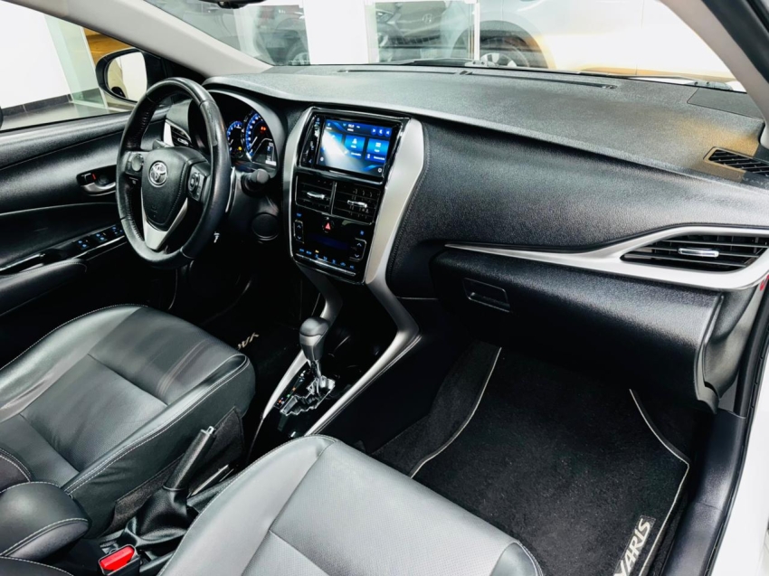 toyota yaris 1.5 16v flex sedan xls multidrive 4p automatico 20208