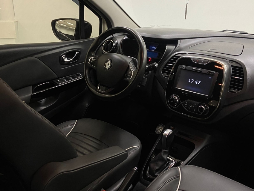 renault captur 1.6 16v sce flex intense x-tronic 4p automatico 20194