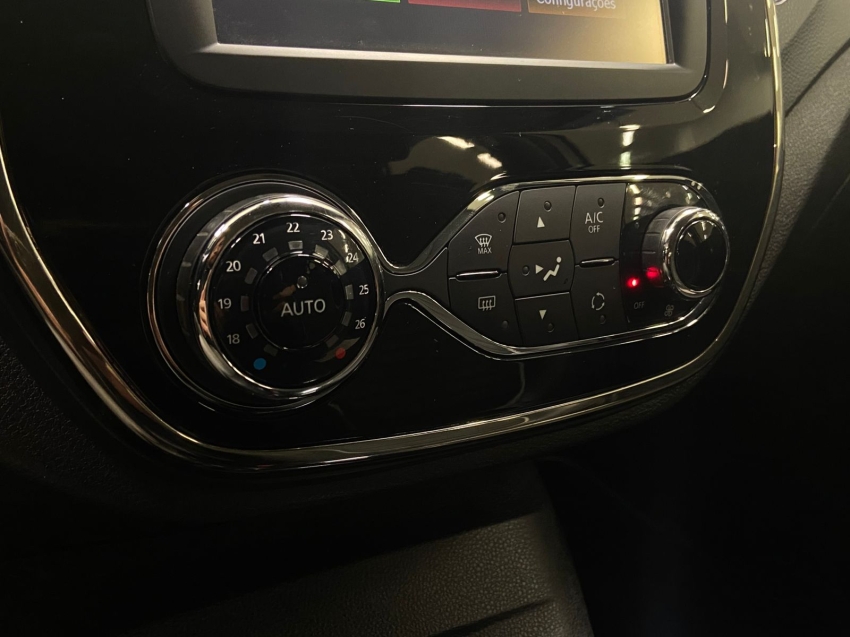 renault captur 1.6 16v sce flex intense x-tronic 4p automatico 20199