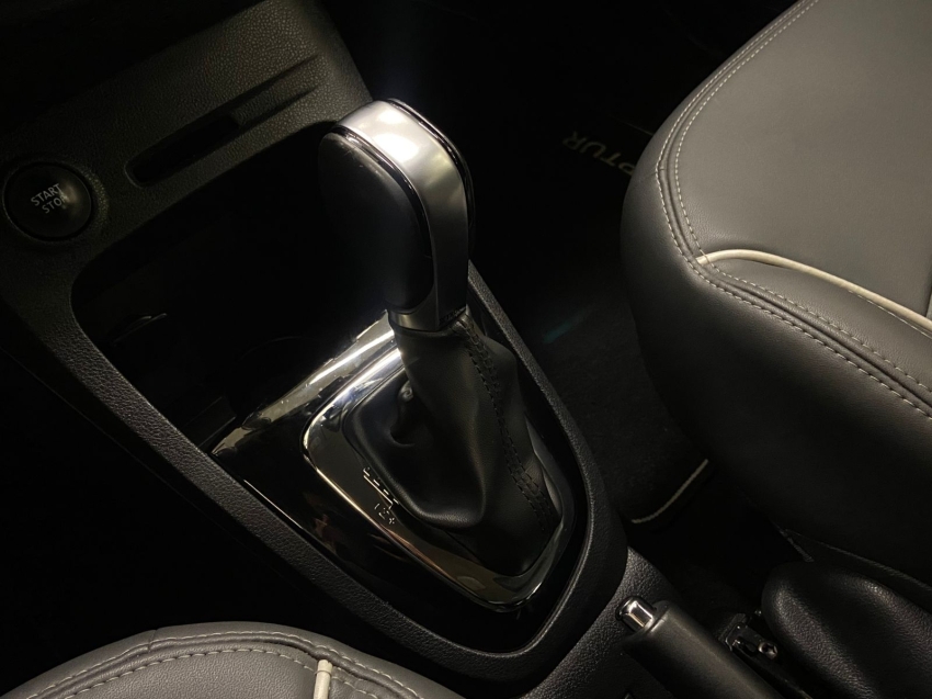 renault captur 1.6 16v sce flex intense x-tronic 4p automatico 20196