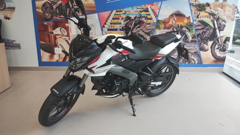 bajaj dominar ns 160 gasolina manual 2026