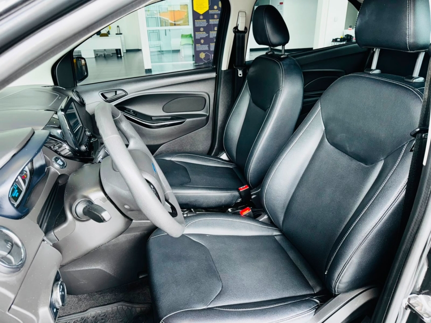 ford ka 1.5 ti-vct flex titanium sedan automatico 4p 202111