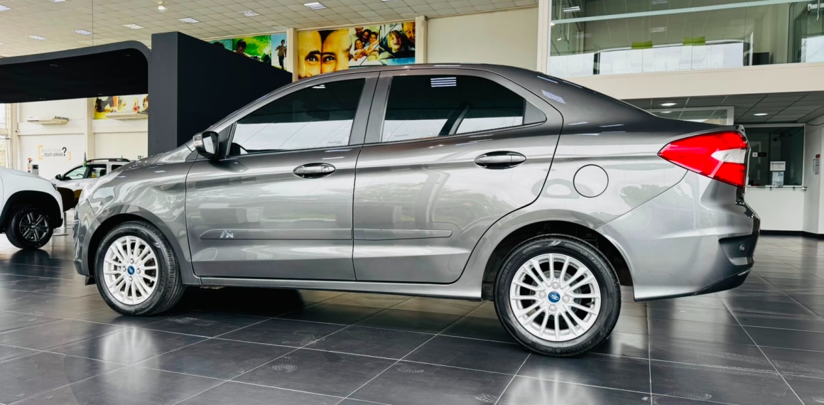 ford ka 1.5 ti-vct flex titanium sedan automatico 4p 202113