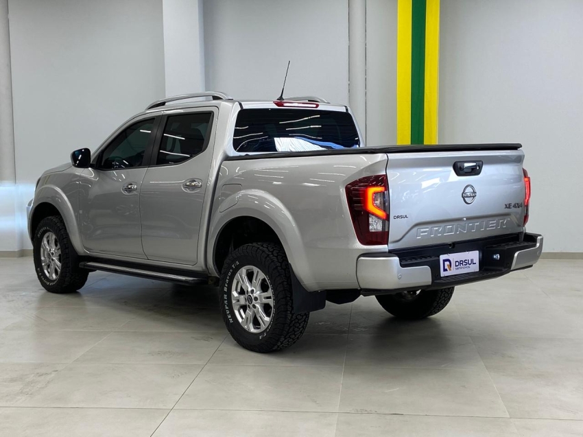 nissan frontier 2.3 16v turbo diesel xe cd 4x4 automatico 4p 20243