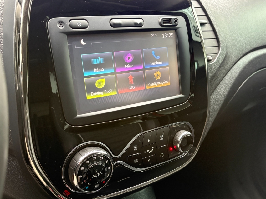 renault captur 1.6 16v sce flex intense x-tronic 4p automatico 20196