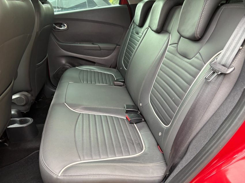 renault captur 1.6 16v sce flex intense x-tronic 4p automatico 20197