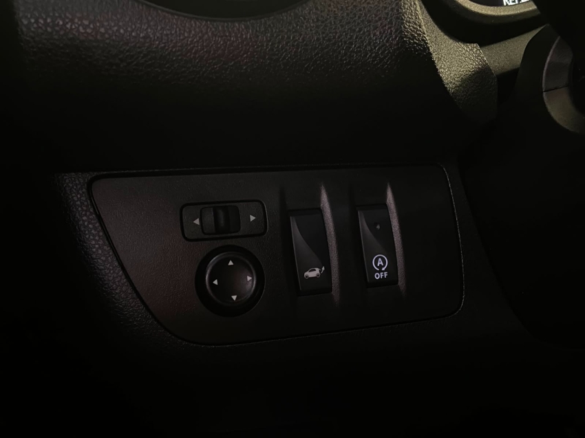 renault kwid 1.0 12v sce flex intense manual 4p 202310
