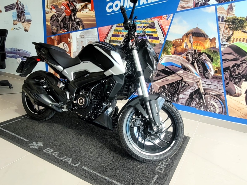 bajaj dominar 250 gasolina 20251