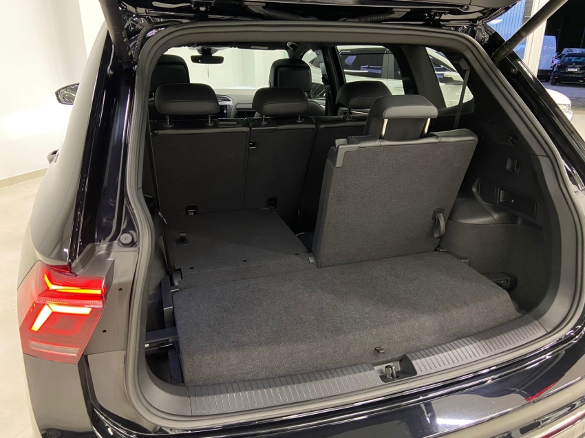 volkswagen tiguan 2.0 300 tsi gasolina allspace r-line automatico 4p 202411