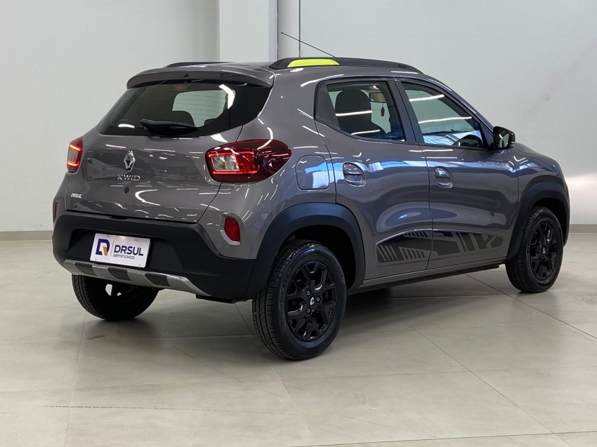 renault kwid 1.0 12v sce flex outsider manual 4p 20262