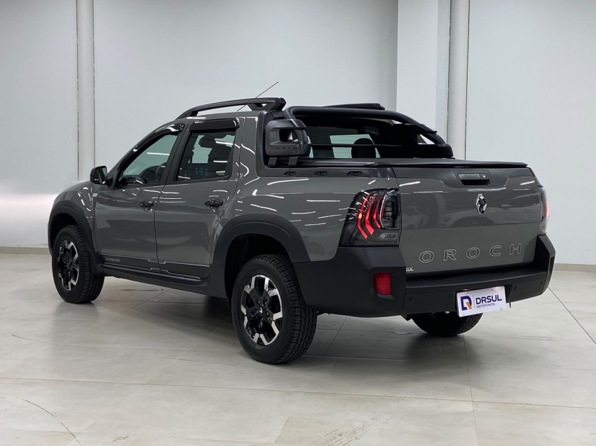 renault oroch 1.3 tce flex outsider x-tronic 4p automatico 20243
