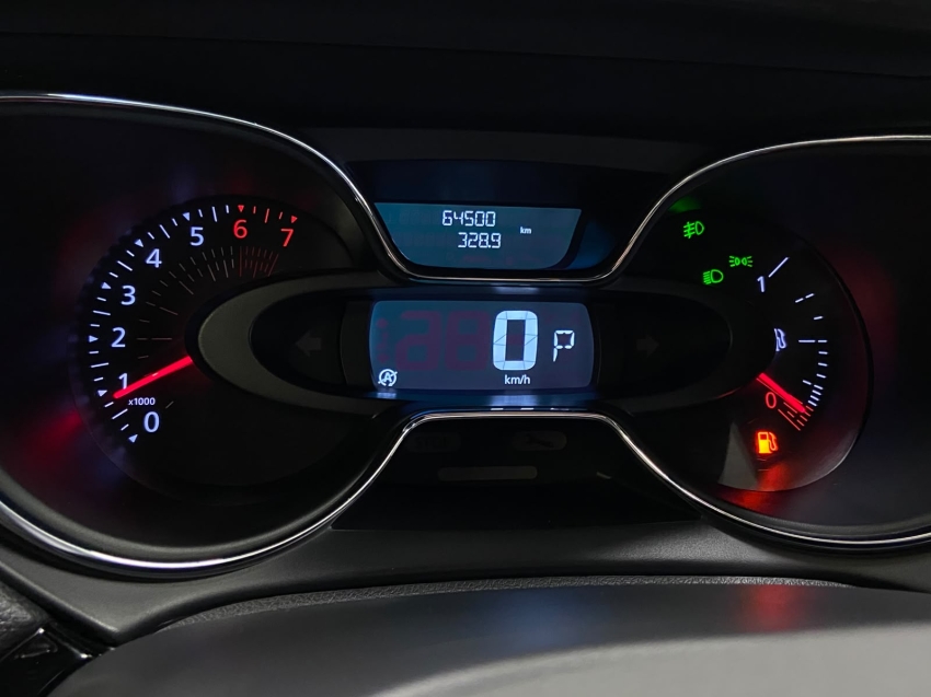 renault captur 1.3 tce flex intense x-tronic 4p automatico 20225