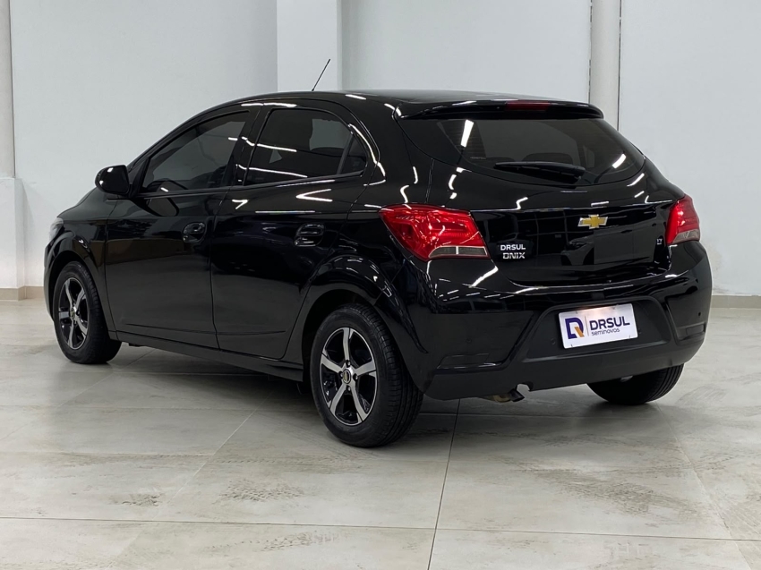 chevrolet onix 1.0 mpfi lt 8v flex 4p manual 20193