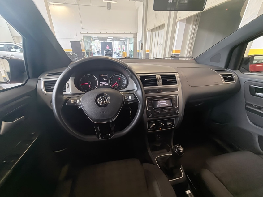 volkswagen fox 1.0 mpi track 12v flex 4p manual 20164