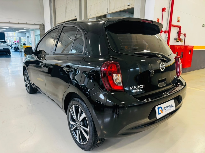 nissan march 1.6 sl 16v flexstart 4p xtronic flex automatico 20203