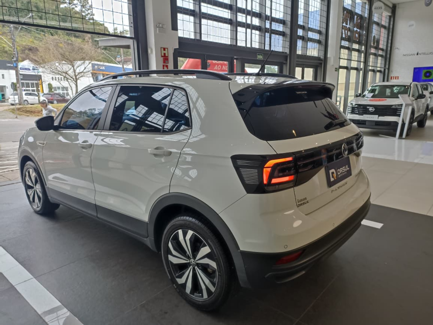 volkswagen t-cross 1.0 200 tsi total flex automatico 4p 20233