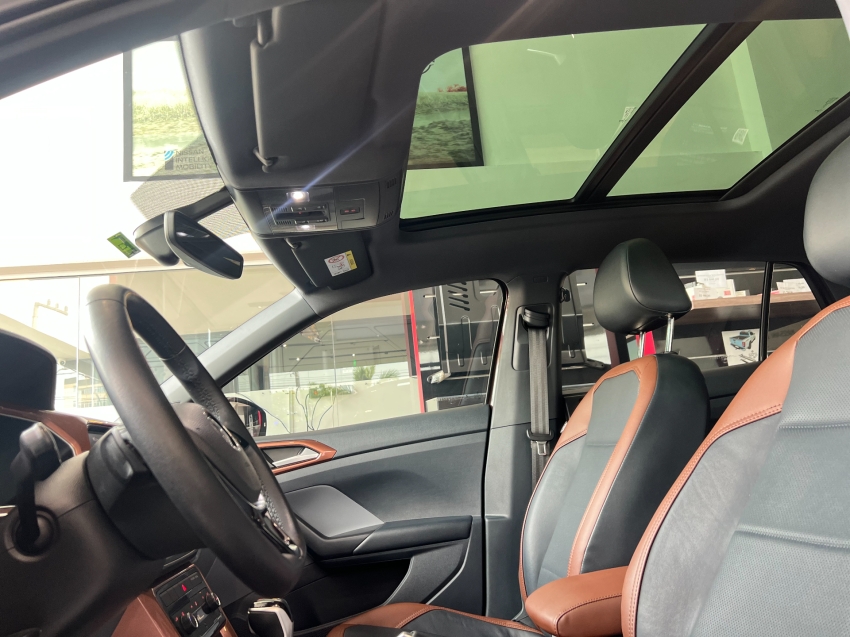 volkswagen t-cross 1.0 200 tsi total flex comfortline automatico 4p 20215