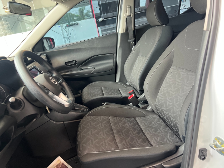 nissan kicks 1.6 16v flexstart active xtronic flex 4p automatico 20247