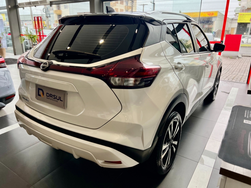 nissan kicks 1.6 16v flexstart exclusive xtronic flex 4p automatico 20242