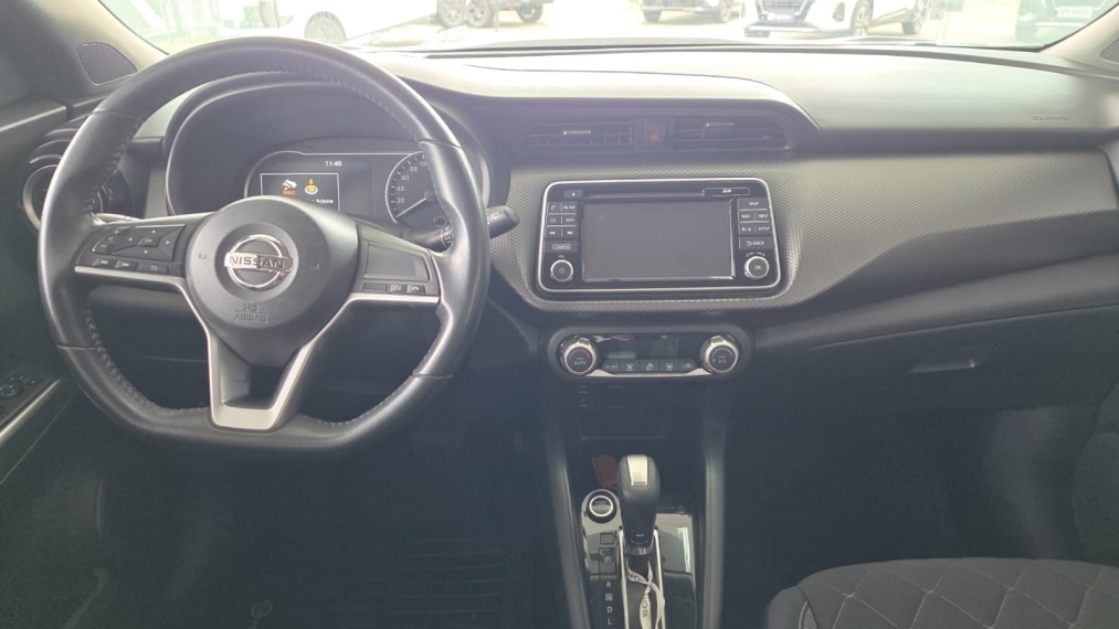 nissan kicks 1.6 16v flexstart sv 4p xtronic flex automatico 20174
