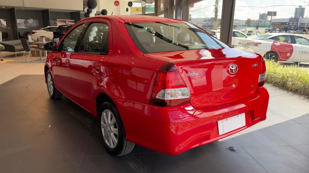 toyota etios 1.5 x plus sedan 16v flex 4p manual 20193