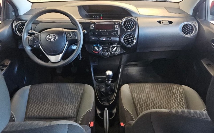 toyota etios 1.5 x plus sedan 16v flex 4p manual 20194