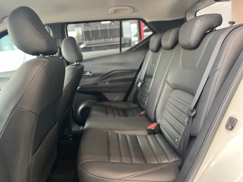 nissan kicks 1.6 16v flexstart sl 4p xtronic flex automatico 20206