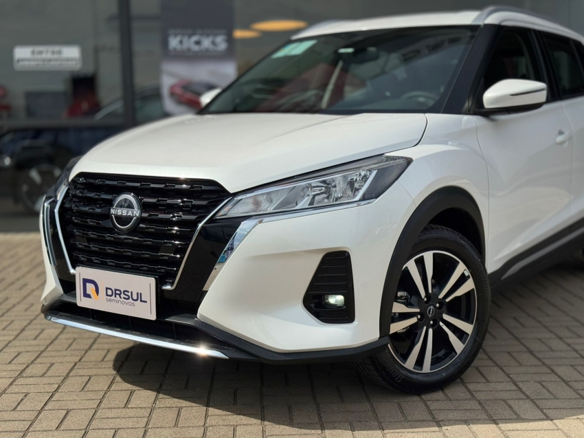 nissan kicks play 1.6 16v flexstart advance plus xtronic flex 4p automatico 20252
