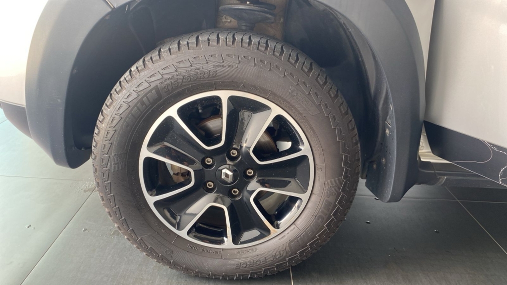 renault duster 1.6 dakar 4x2 16v flex 4p manual 201611