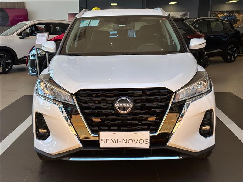 nissan kicks play 1.6 16v flexstart advance plus xtronic flex 4p automatico 202510