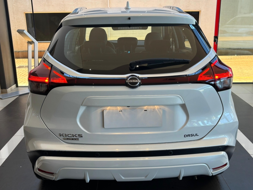 nissan kicks play 1.6 16v flexstart advance plus xtronic flex 4p automatico 202511
