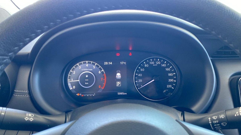 nissan kicks play 1.6 16v flexstart advance plus xtronic flex 4p automatico 20255