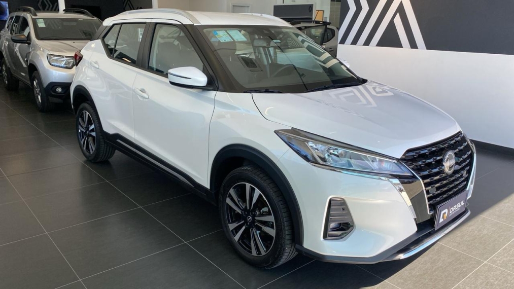 nissan kicks play 1.6 16v flexstart advance plus xtronic flex 4p automatico 20251