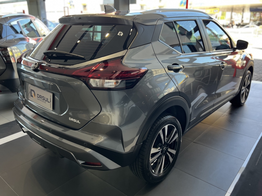 nissan kicks play 1.6 16v flexstart advance plus xtronic flex 4p automatico 20252