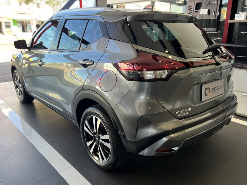 nissan kicks play 1.6 16v flexstart advance plus xtronic flex 4p automatico 20253