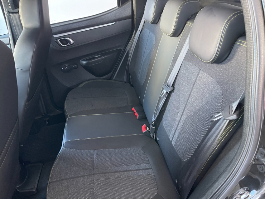 renault kwid 1.0 12v sce flex outsider manual 4p 20256