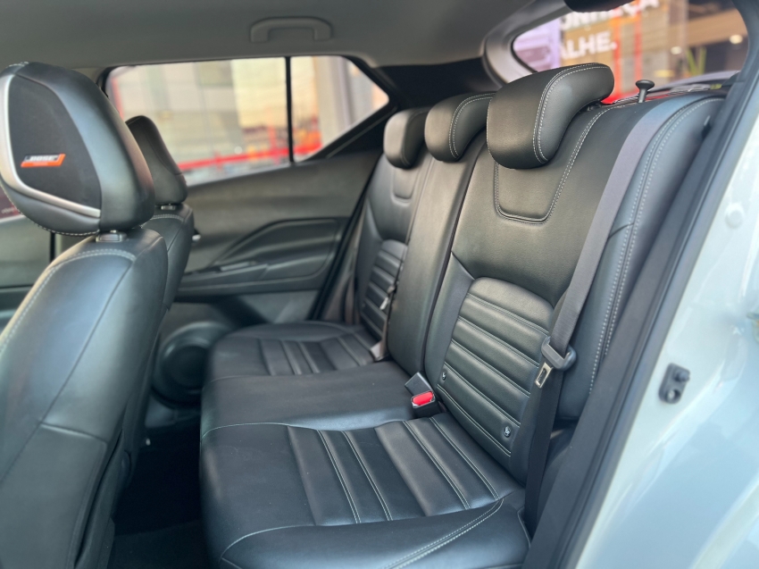 nissan kicks 1.6 16v flexstart exclusive xtronic flex 4p automatico 202210