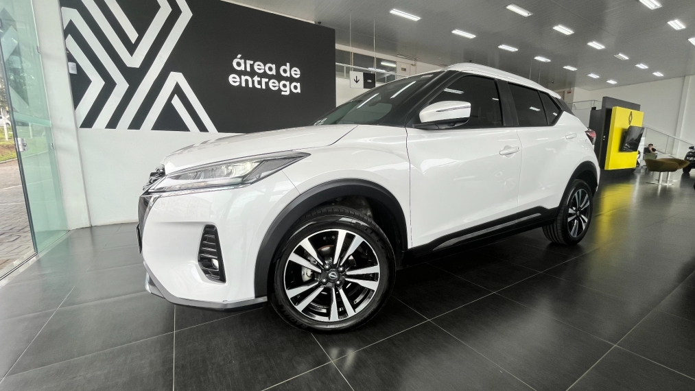 nissan kicks 1.6 16v flexstart exclusive xtronic flex 4p automatico 2023