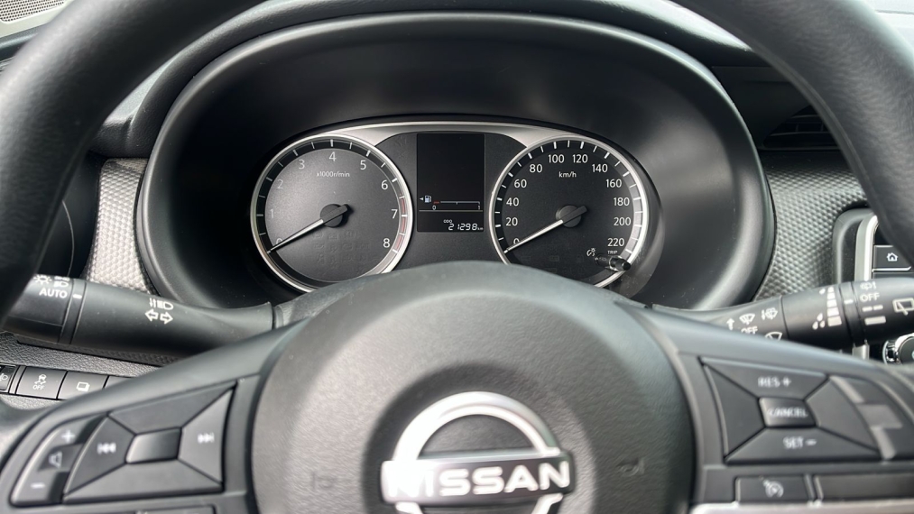 nissan kicks play 1.6 16v flexstart sense xtronic flex 4p automatico 20254