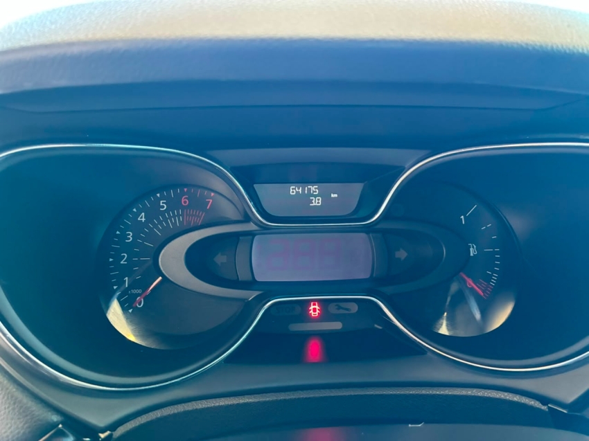renault captur 1.3 tce flex intense x-tronic 4p automatico 20225