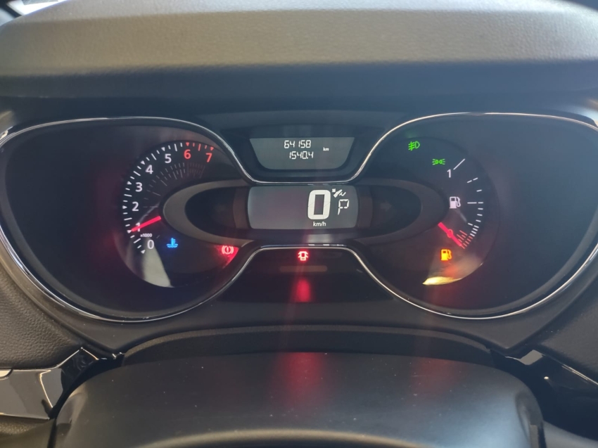 renault captur 1.3 tce flex intense x-tronic 4p automatico 20225