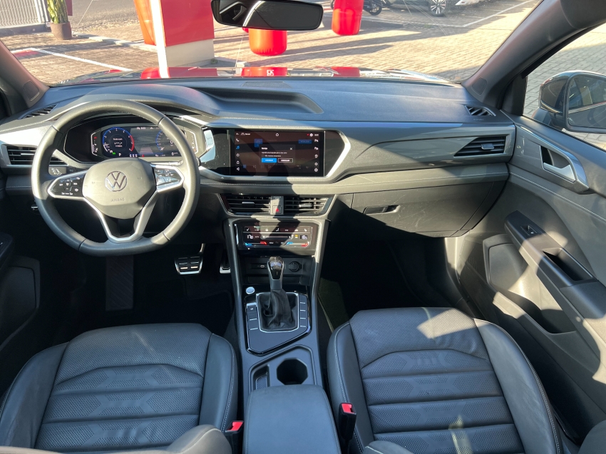 volkswagen taos 1.4 250 tsi total flex highline automatico 4p 20244
