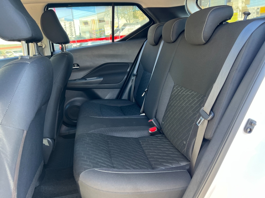nissan kicks 1.6 16v flexstart sense manual flex 4p 202210