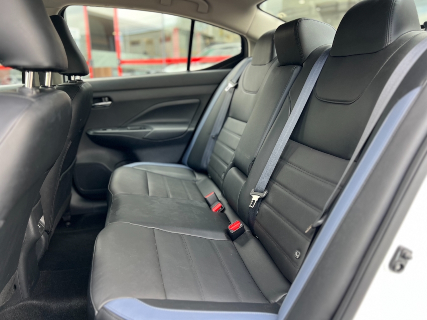 nissan versa 1.6 16v flex exclusive xtronic 4p automatico 202610