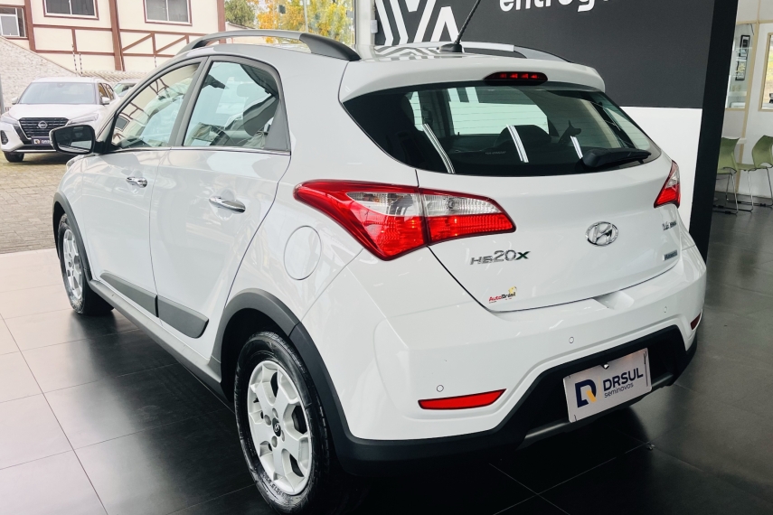 hyundai hb20x 1.6 16v premium flex 4p automatico 20153