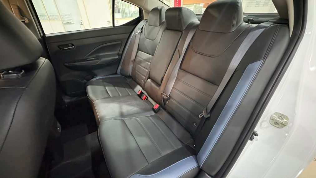 nissan versa 1.6 16v flex exclusive xtronic 4p automatico 202613