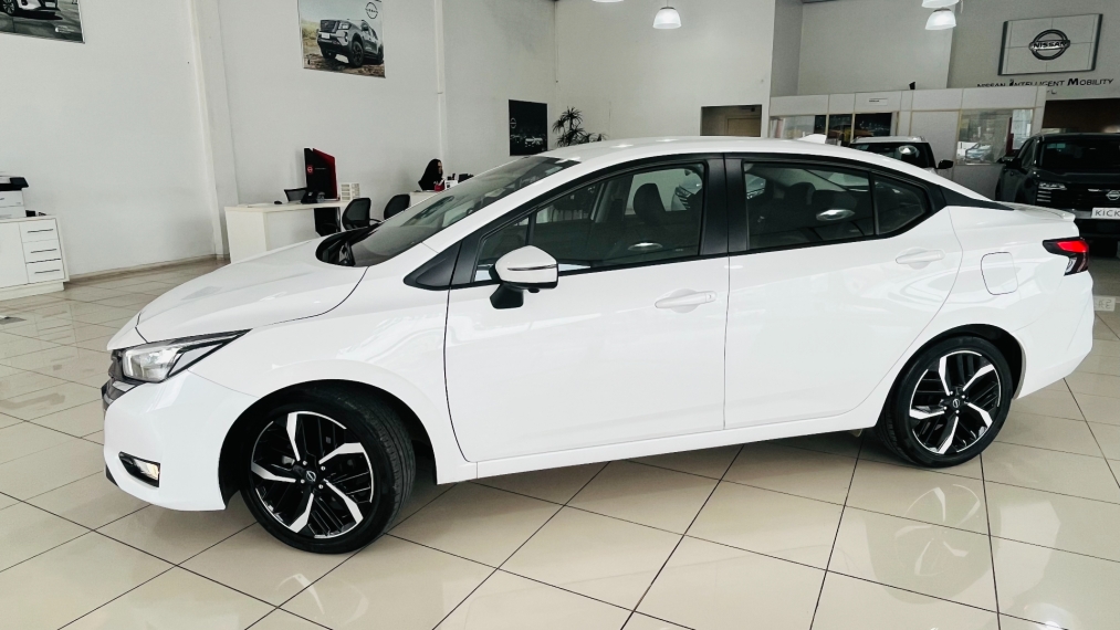 nissan versa 1.6 16v flex exclusive xtronic 4p automatico 2026